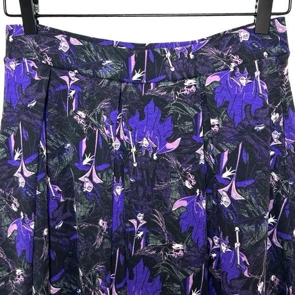 Lularoe Women’s Madison Disney Villians Maleficent Knee Length Skirt Size Small - Picture 4 of 6